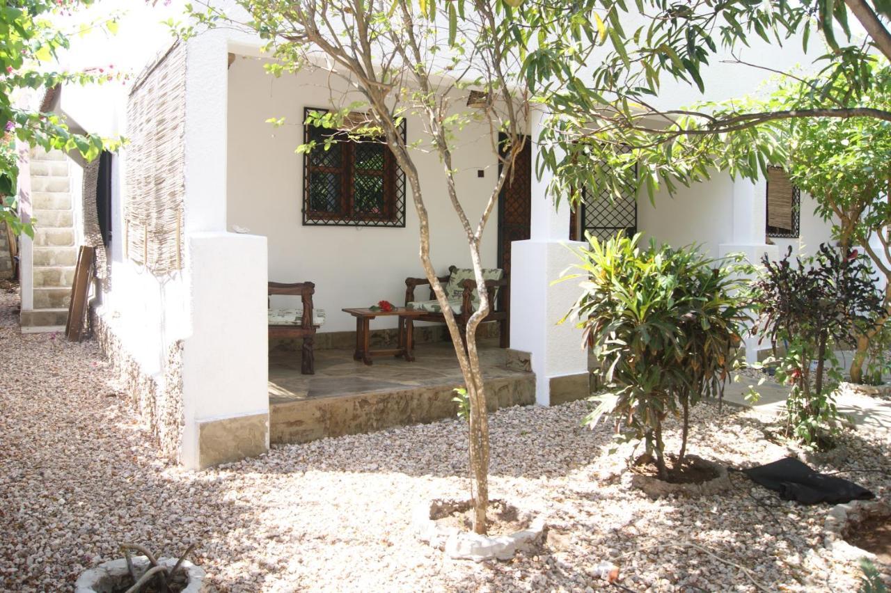 Luciano & Grace Apartments Watamu Dış mekan fotoğraf