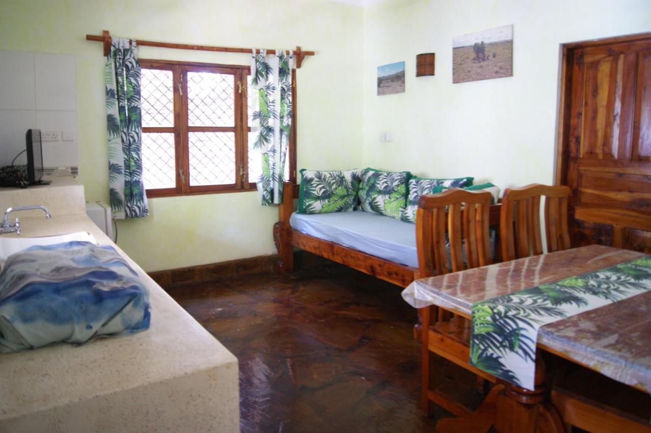 Luciano & Grace Apartments Watamu Dış mekan fotoğraf