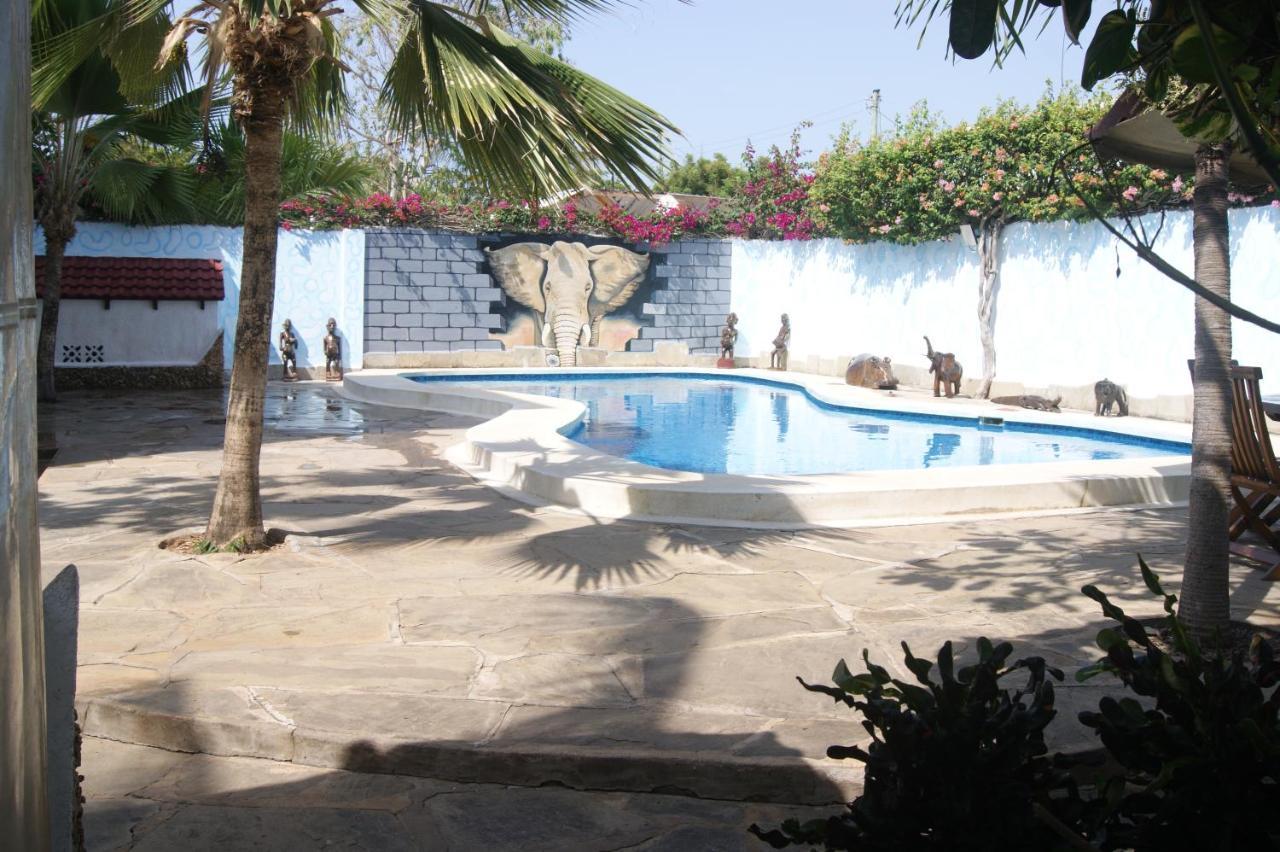 Luciano & Grace Apartments Watamu Dış mekan fotoğraf